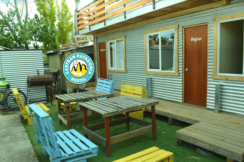 Carfran Patagonia Hostel プエルト・ナタレス エクステリア 写真