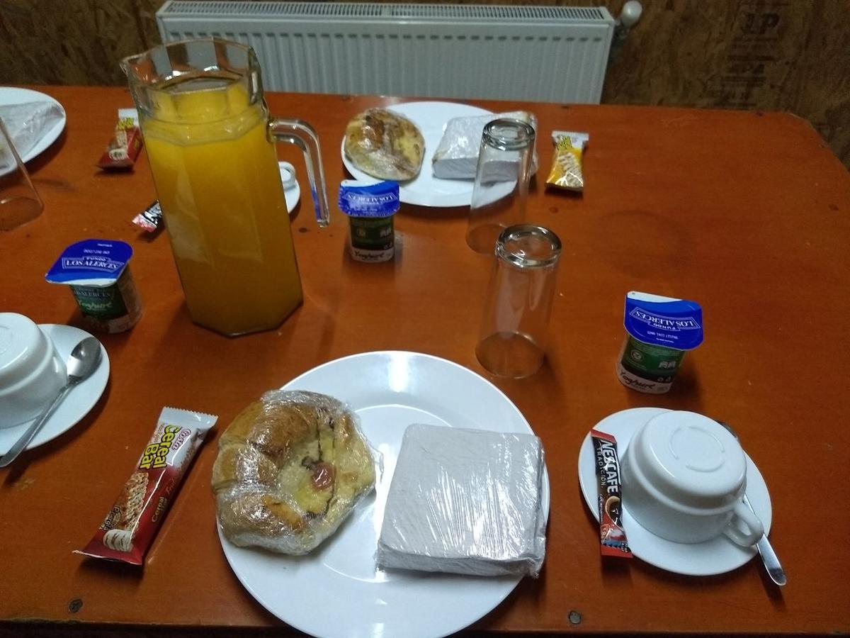 Carfran Patagonia Hostel プエルト・ナタレス エクステリア 写真